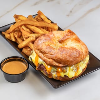 Croissant Smash Burger